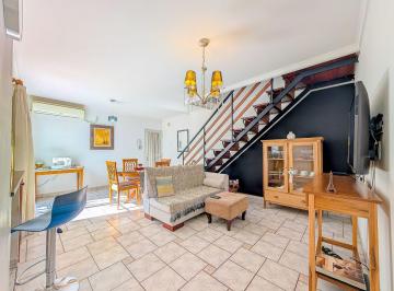 Casa de 3 ambientes, Rosario · Casa de Pasillo en Venta de 2 Dormitoiros en Rosario / Francia y Zeballos