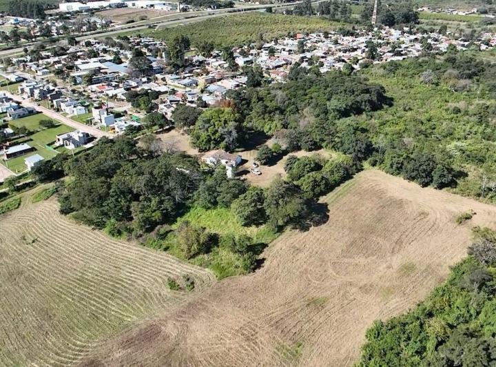 Campo · 130000m²