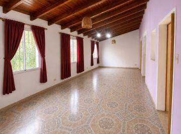 Casa · 100m² · 4 Ambientes · 1 Cochera · Casa en Venta 4 Ambientes | Berazategui Centro | Gran Lote