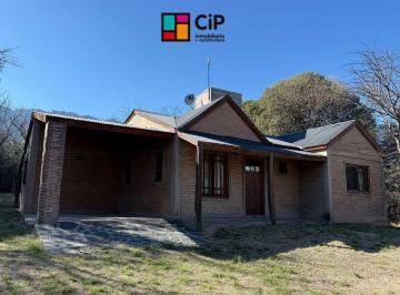 Casa de 3 ambientes, Cortaderas · Casa en Venta en Villa Elena