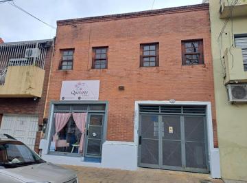PH · 150m² · 5 Ambientes · 1 Cochera · PH en Parque Chacabuco