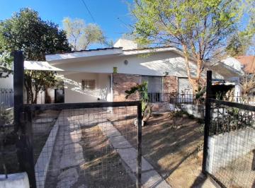Casa de 5 ambientes, Villa Carlos Paz · Alquiler de Casa de 2 Dorm. en Villa Carlos Paz