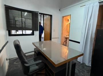 Local comercial , Avellaneda · Local Amoblado Tipo Oficina Alquiler