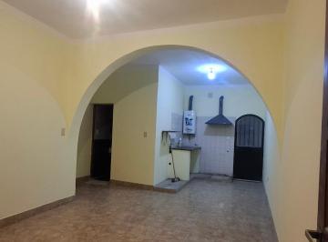 Casa de 3 ambientes, Salta · Alquilo Casa en Zona del Ejército