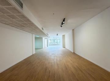 Oficina comercial · 125m² · 3 Ambientes · Oficina en Venta, Posibilidad de Division en 2 Unidades Independientes, Oportunidad