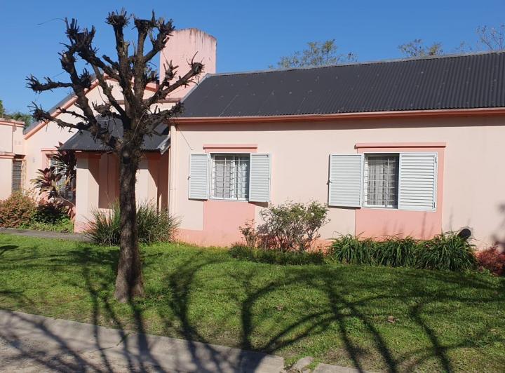Casa · 190m² · 5 Ambientes · 1 Cochera
