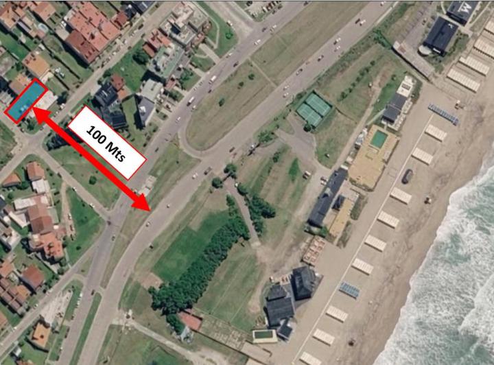 Terreno · 300m²