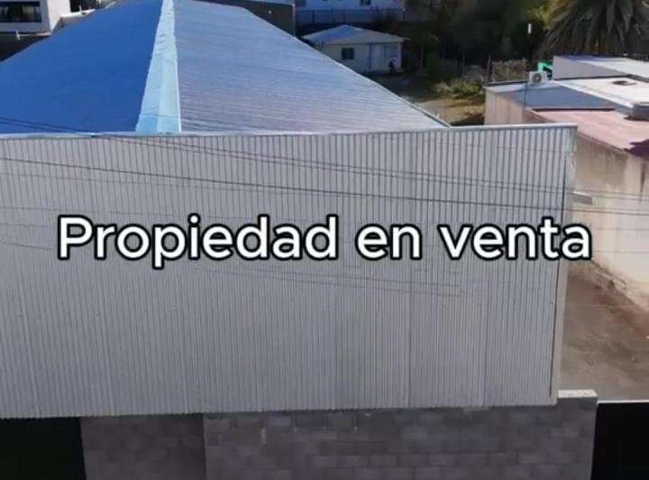Depósito · 700m²