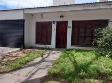 Casa de 3 ambientes, Córdoba · Se Vende Amplia Casa + Departamento en Pa - Barrio Parque San Francisco, Córdoba