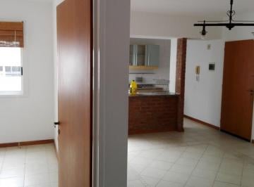 PH de 2 ambientes, Flores · Dueño Alquila PH de Dos Ambientes en Primer Piso por Escalera. Excelente Ubicaci