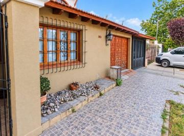 Casa de 4 ambientes, San Francisco del Monte · Venta Casa Barrio Amanecer de Oro. con Acceso Restringido - San Francisco del Monte - Guaymallen