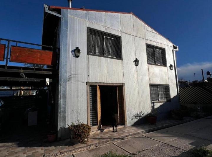 Casa · 120m² · 3 Ambientes · 2 Cocheras