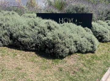 Casa · 118m² · 5 Ambientes · 1 Cochera · Venta | Dúplex 2 Dorm. | 118 m² Cub | Pileta | Hoyo 5 - Av Luchesse, Villa Allende