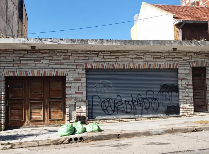 Terreno · 220m²