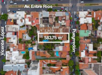 Casa · 398m² · 3 Dormitorios · Venta Casa en Pueyrredón Al 700 - Terreno: 583 m²
