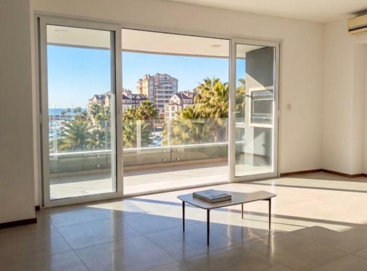 Departamento · 65m² · 2 Ambientes · 1 Cochera