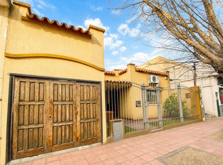 Casa · 85m² · 3 Ambientes · 1 Cochera