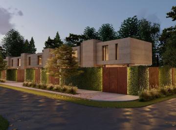Casa · 129m² · 4 Ambientes · 1 Cochera · Casa en Venta Duplex Barrio Privado City Bell