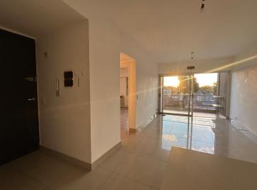 Departamento · 42m² · 2 Ambientes · 1 Cochera · Alquiler Departamento 2 Amb Cocher Villa Sarmiento