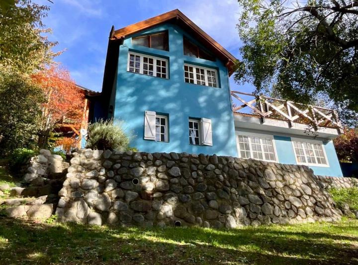 Casa · 140m² · 4 Ambientes · 1 Cochera