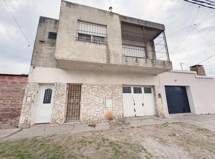 PH · 142m² · 4 Ambientes · 2 Cocheras