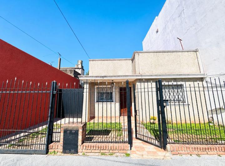 Casa · 270m² · 4 Ambientes