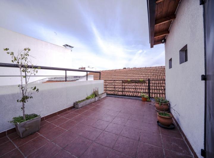 Casa · 122m² · 5 Ambientes · 1 Cochera