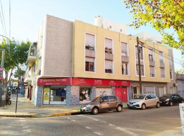 Departamento de 2 ambientes, San Isidro · Martínez: Luminoso Depto de 2 Amb. a m de Avda y a 4 Cuadras de Estacion. Apto Vivienda y Prof.