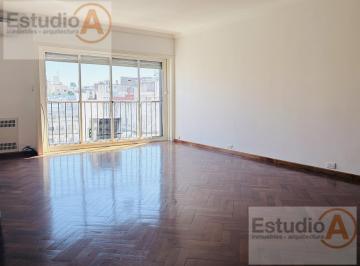 Living · Departamento 4 Ambientes con Dependencia en Venta Palermo