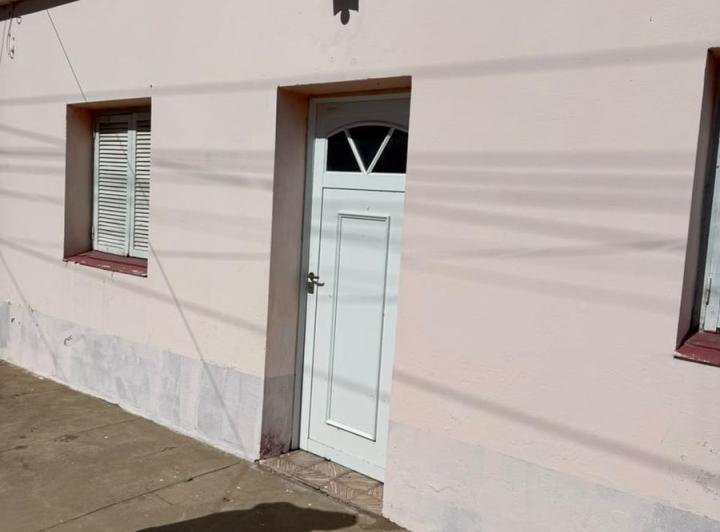 Casa · 720m² · 4 Ambientes · 1 Cochera