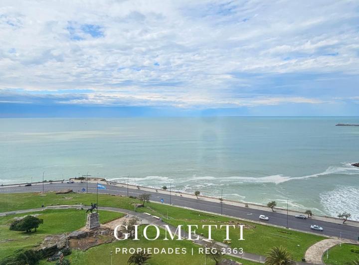 Departamento · 151m² · 5 Ambientes · 1 Cochera