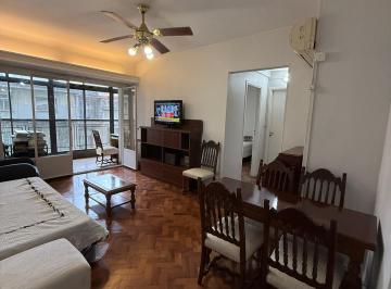 Living  · Dueño Directo Vende 2 Ambientes con Balcón Cerrado Amueblado 55 m²