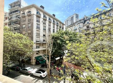 Departamento · 151m² · 5 Ambientes · Departamento Al Frente 5 Amb Muy Luminoso