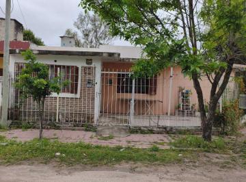 Casa · 100m² · 4 Ambientes · Casa 3 Dorm. en Venta en Alta Gracia, Córdoba