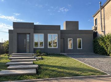 Casa de 3 ambientes, Río Ceballos · Casa en Venta Estrenar Río Ceballos Apto Crédito
