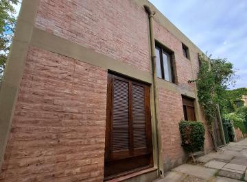 Casa de 5 ambientes, Ciudad de Mendoza · Cnel. Oascoaga 80