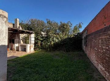 Oficina comercial · 225m² · 2 Dormitorios · Casa en Venta a Reciclar de 2 Dorm.
