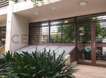 Oficina comercial · 90m² · 3 Ambientes · Local Oficina en Alquiler en La Plata