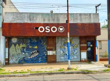 Oficina comercial · 370m² · 4 Ambientes · Venta de Local Comercial - Posibilidad de Distintos Usos