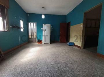 Oficina comercial · 350m² · 4 Ambientes · 2 Cocheras · Casa en Venta Burzaco Amplio Jardin 4 Ambientes