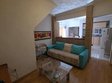 PH · 170m² · 5 Ambientes · PH en Alberdi