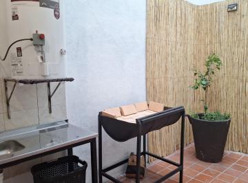 Departamento de 3 ambientes, Córdoba · Departamento - 1 Dormitorio en Casona Reciclada – Sin Expensas – Centro