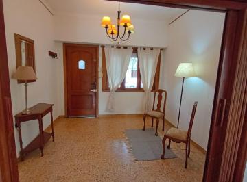 Casa de 3 ambientes, Tandil · Vendo Casa en El Centro de Tandil