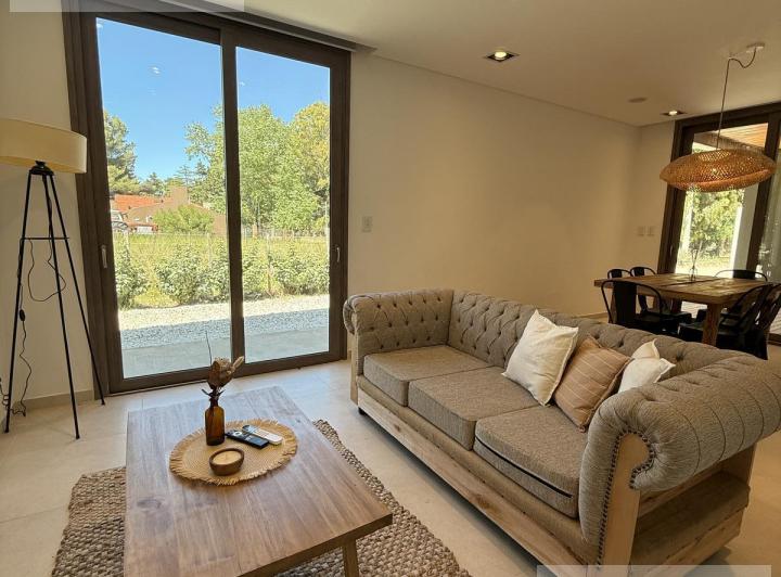 Departamento · 87m² · 4 Ambientes · 1 Cochera