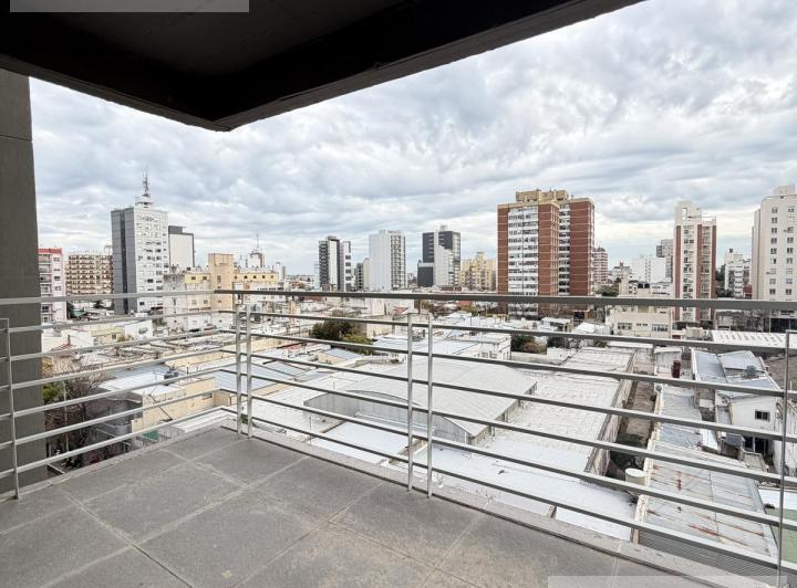 Departamento · 90m² · 5 Ambientes · 1 Cochera