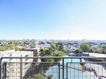 Departamento de 3 ambientes, Parque Chacabuco · ¡Oportunidad! 3 Ambientes con 2 Balcones en Parque Chacabuco – Usd 65.000