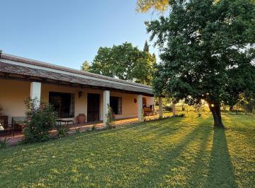 Campo · 380m² · 6 Ambientes · Espectacular Chacra en Alquiler Para 16 Pax Desde El 30/12 Al 31/01