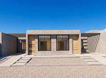 Casa · 90m² · 4 Ambientes · 1 Cochera · Casa en Venta Vista Michelo