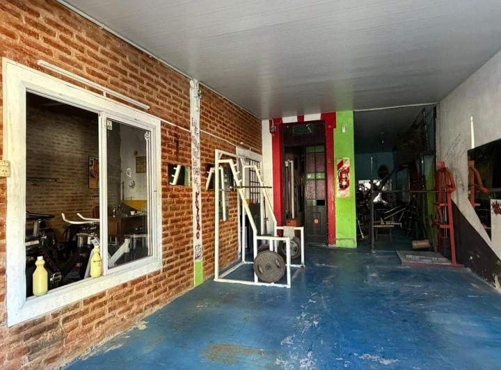 Casa · 153m² · 4 Ambientes · 1 Cochera