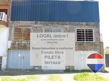 Local comercial · 200m² · 8 Cocheras · Venta Local + Depto Coch Deposito Parque Pileta